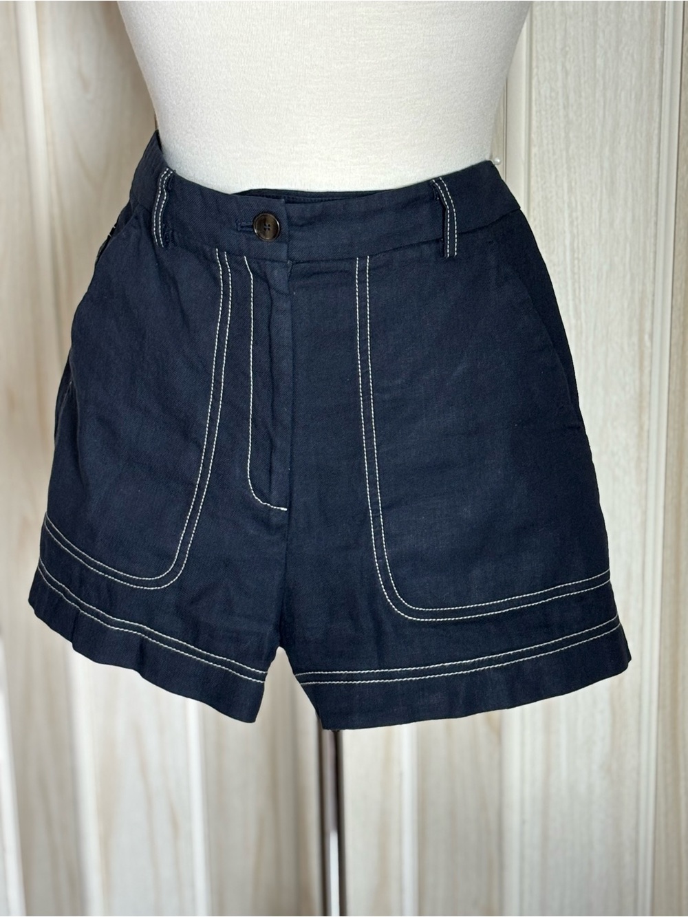 Pinko Navy High-Waist Contrast-Stitch Shorts